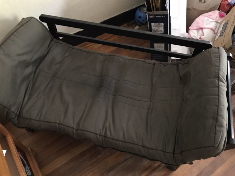 Twin Futon