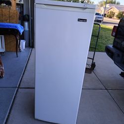 Magic Chef Upright Freezer