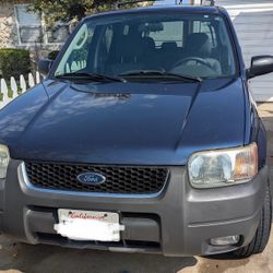2003 Ford Escape