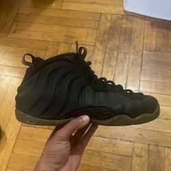 Black Stealth Foamposite 2012 Size 9.5