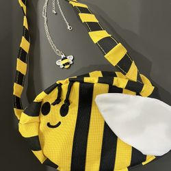 Purse And Matching Necklace Shaped Like A Bee