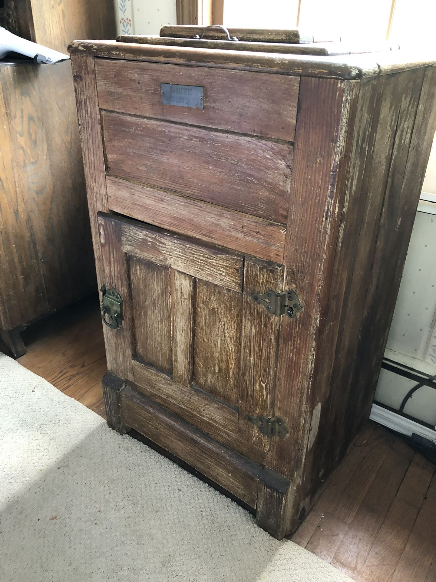Antique White Mountain Ice Box