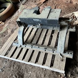 5th Wheel Hitch