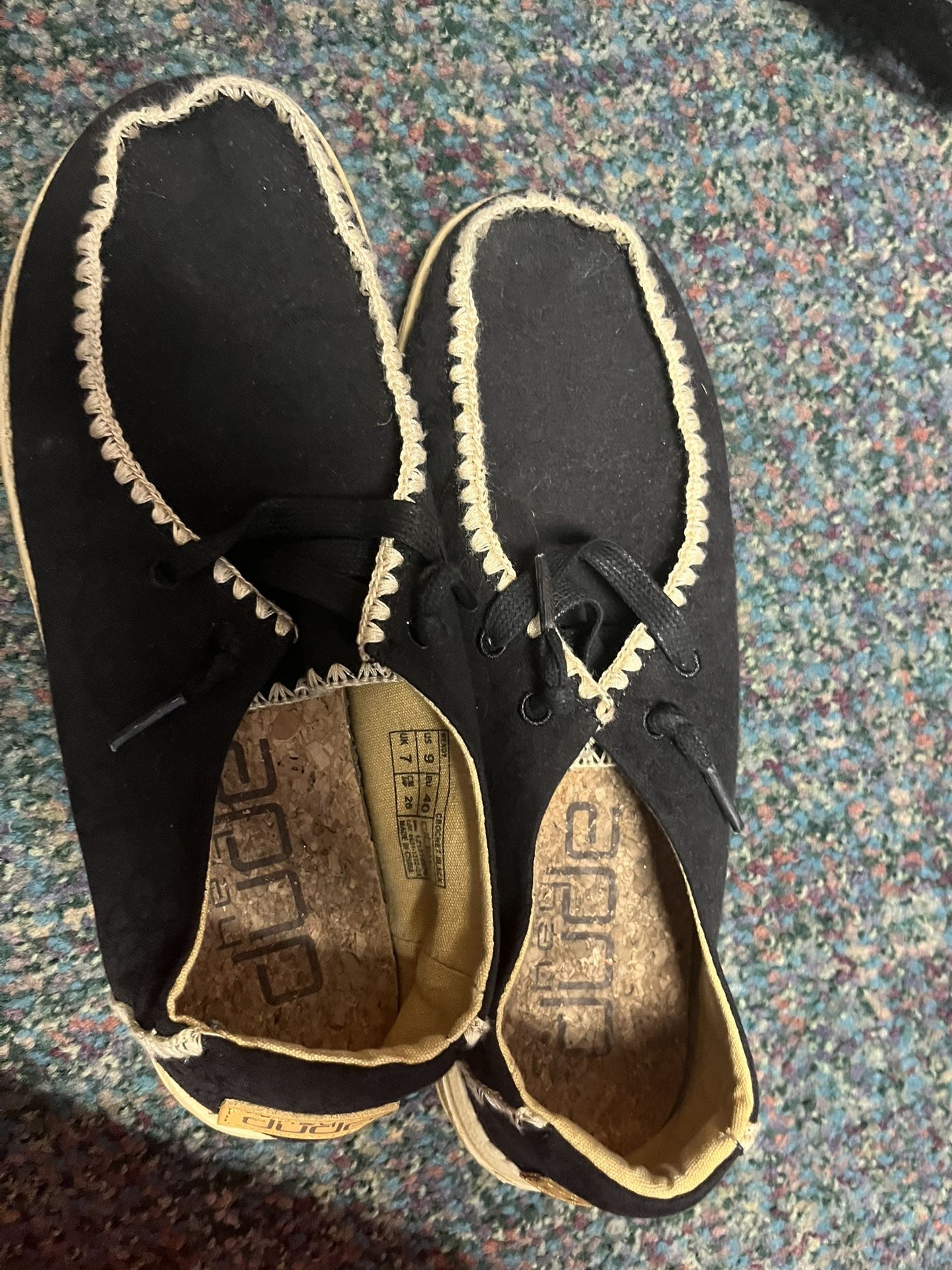Cute Black Flat Shoes