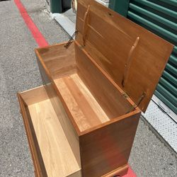 Chest Cabinet 