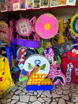 Flower pinata