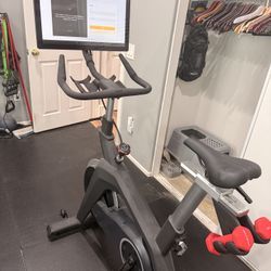 Stryde bike With Weights 