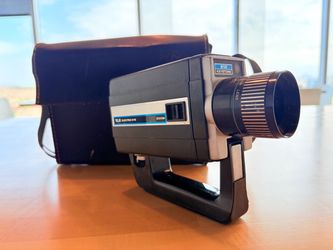 Keystone 812-TLX Electric Eye Zoom 8mm camera