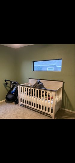 Crib with mattress