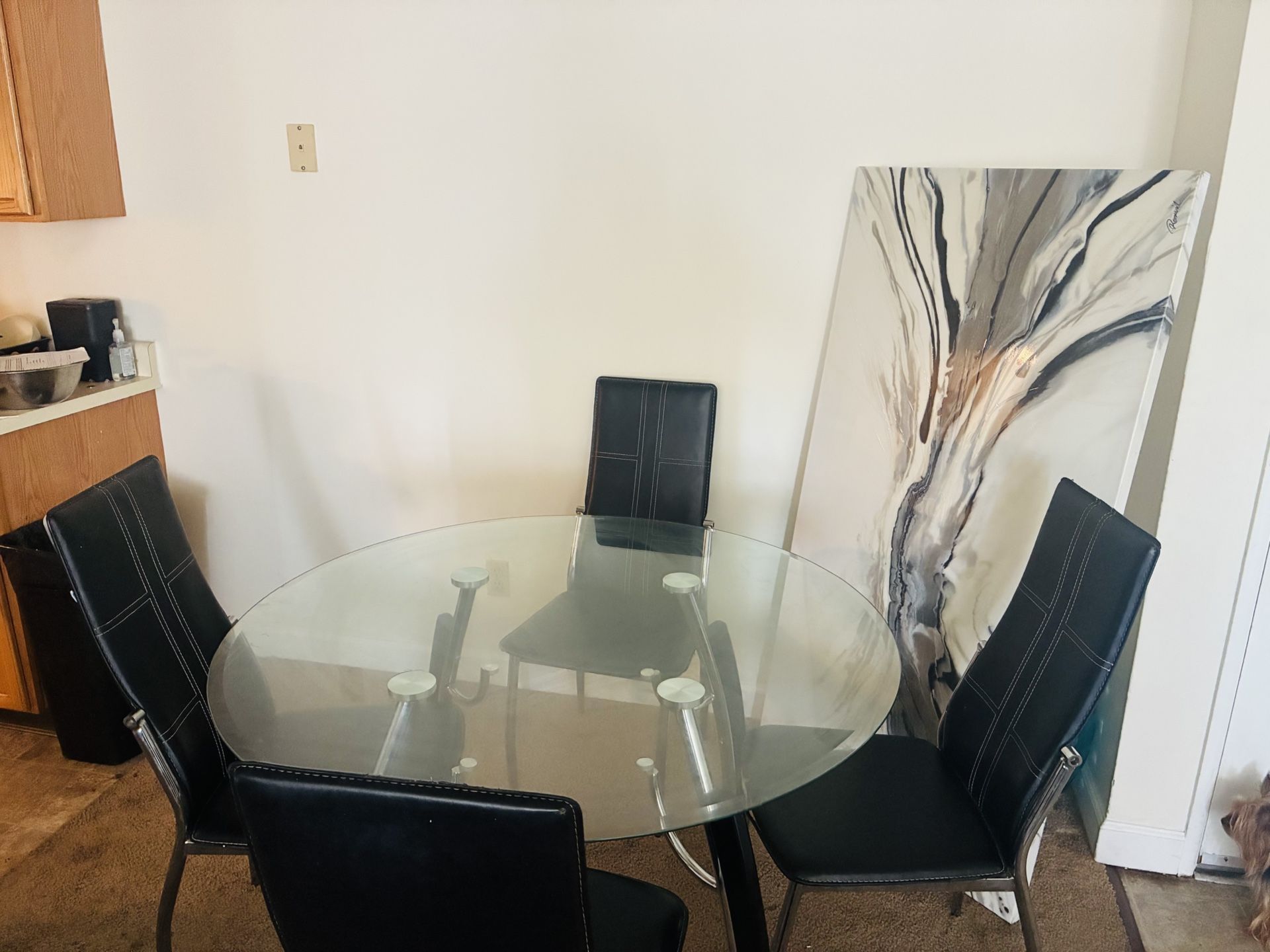 Kitchen Table And Chairs 