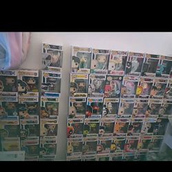 100+ Funkos