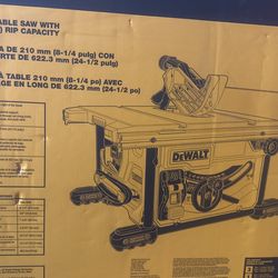 DEWALT 15 Amp Corded 8-1/4 in. Compact Portable Jobsite Tablesaw (Stand Not Included)
