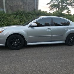 2014 Subaru Legacy 2.5i Limited With Eyesight