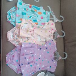3  Ser Of Baby Clothes