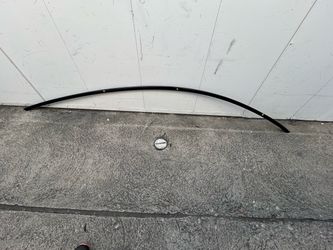 TESLA MODEL Y UPER BRIGHT TRIM RIGHT SIDE 2020 21 22 23 2024 USED OEM