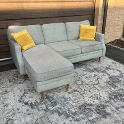 Gray Reversible Sectional Sofa with Chaise