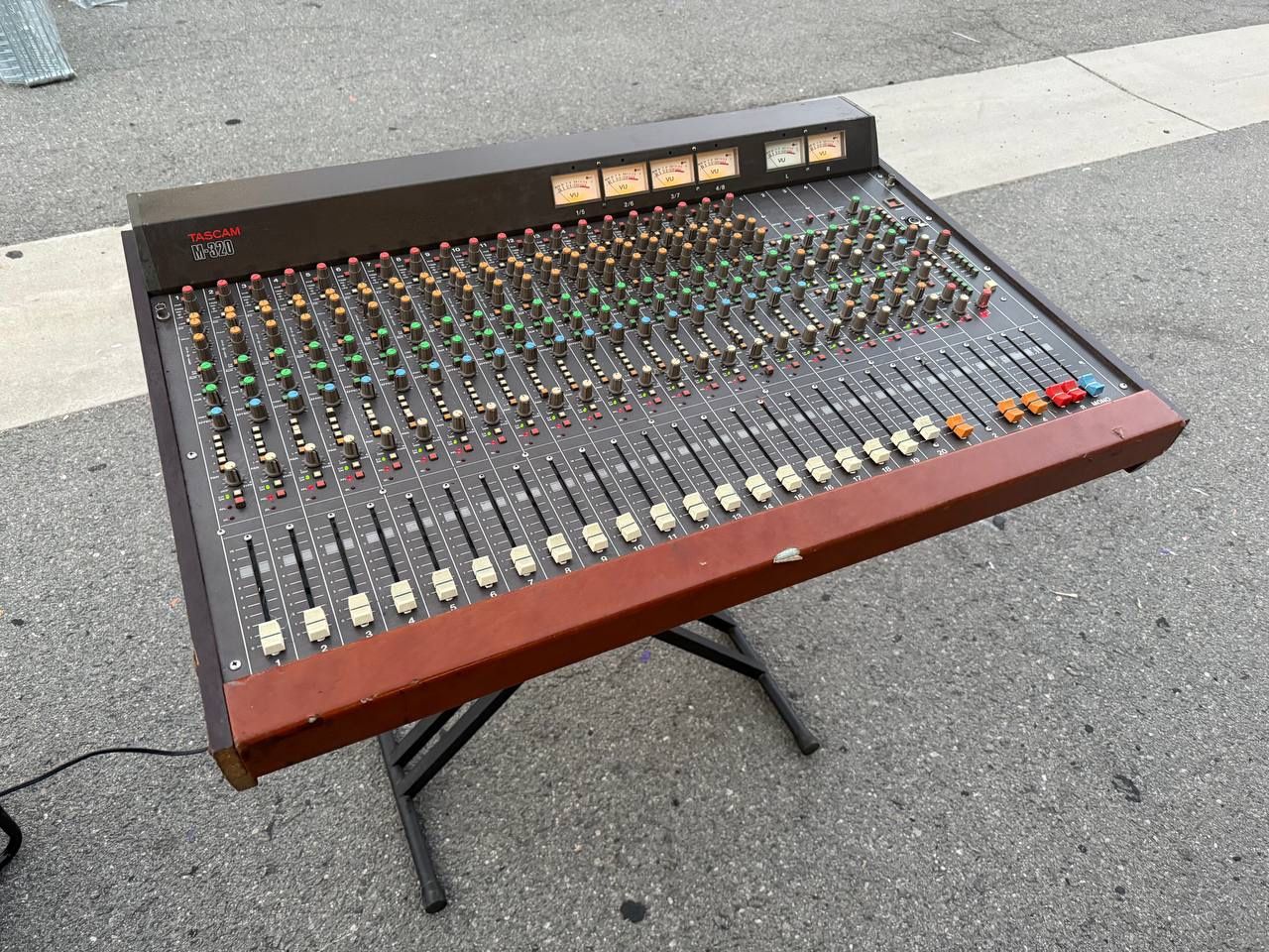 TASCAM M-320 Recording Console