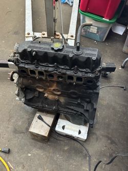 2000 Jeep 2.5 blew piston skirt @128k