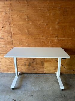 Flexispot White electronic standing desk with wheel