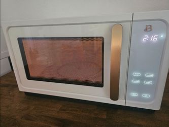 Beautiful by Drew Barrymore 1.1cu ft Touch Sensor Microwave - White Icing $60 OBO