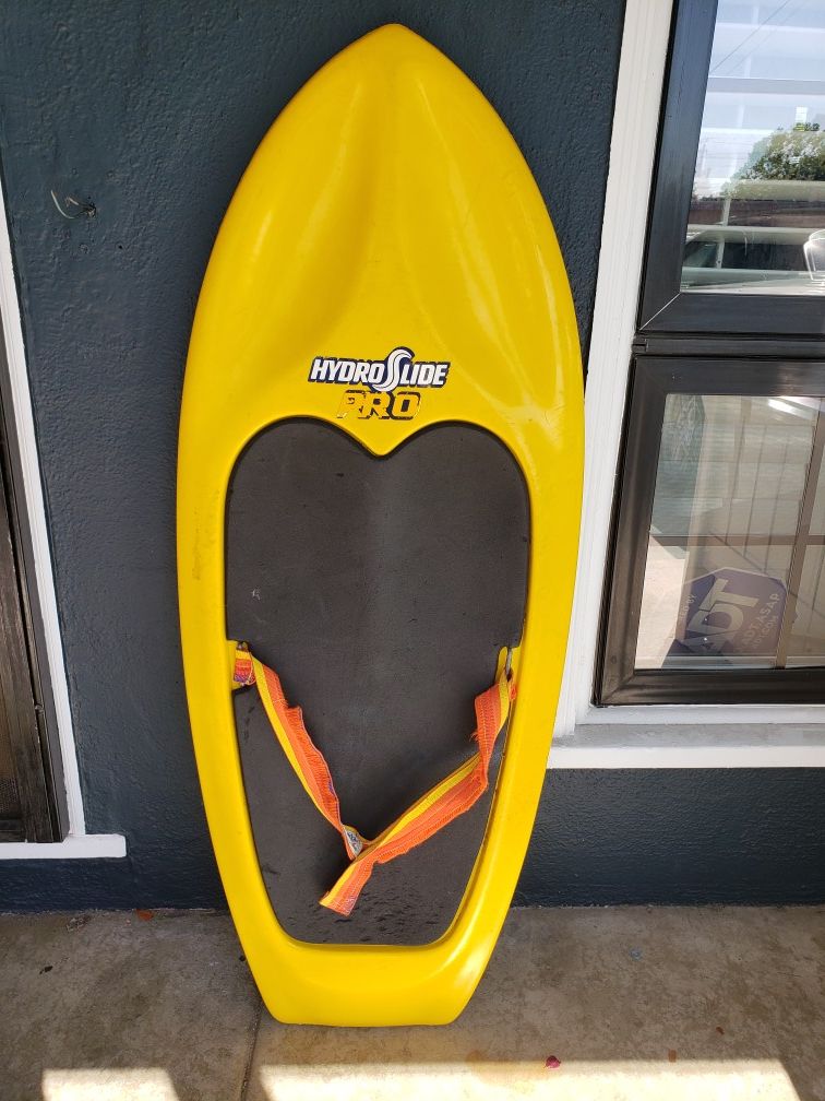 Knee Board & Water Skis