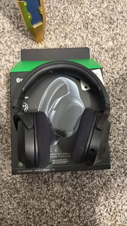 Gaming headset + Nintendo Switch Case
