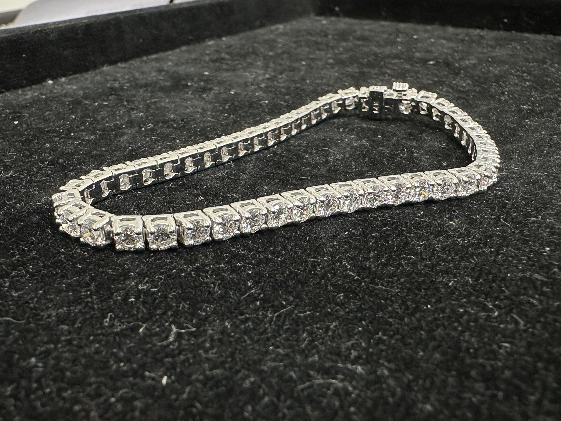 7 Ctw Labgrown Diamond Tennis Bracelet In 14k White Gold