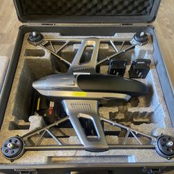 Yuneec Typhoon Q500 4k Drone