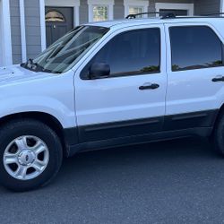 2003 Ford Escape
