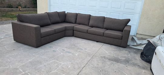 Sectional sofa