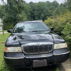 2001 Mercury Marquis 