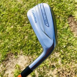 Taylormade P-790 3 Iron with Graphite Design Tour AD DI-95 X Stiff Shaft