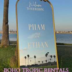 Wedding Welcome Mirror - Wedding Seating Chart