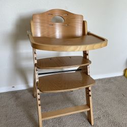 Aiibe Beyond Wooden High Chair 
