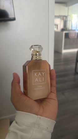 Kayali Utopia Vanilla Coco 21 Perfume