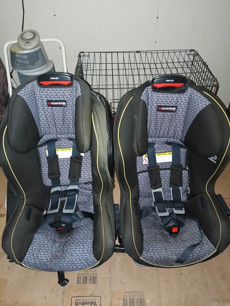 Britex Carseats (2). $35.00 Ea