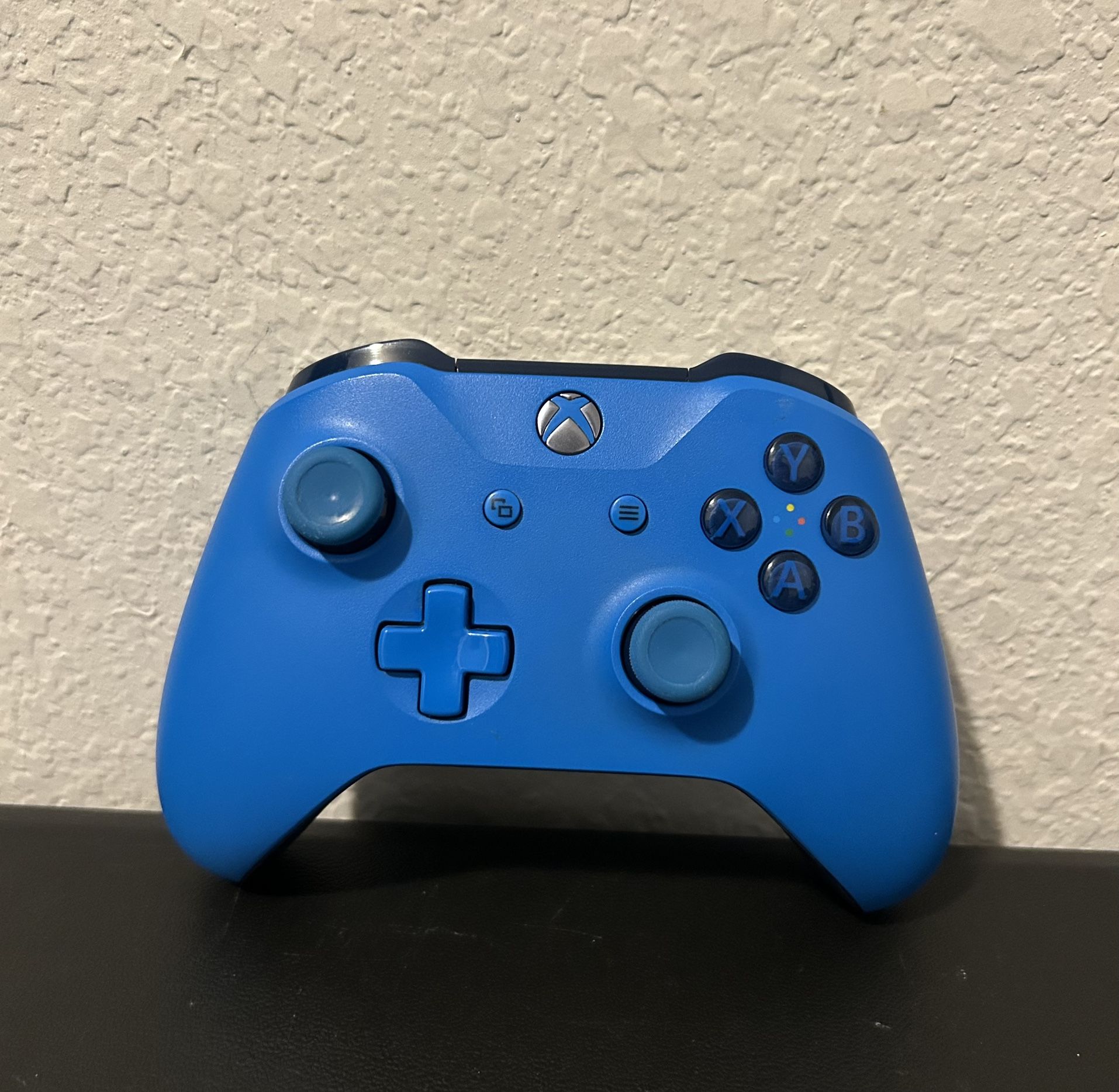 Xbox One Controller -Blue