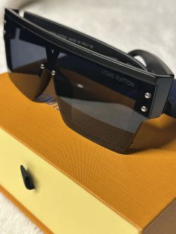 LV Sunglasses NEW!