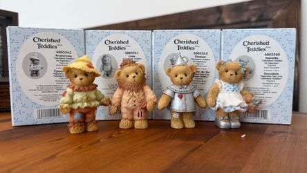 Cherished Teddies Wizard of Oz Complete Set of 4 Avon Exclusive 2005 w/ Boxes Dorothy Lion Scarecrow Tinman