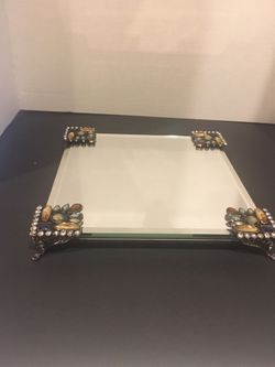 Cute glass trays with feet vanity decor