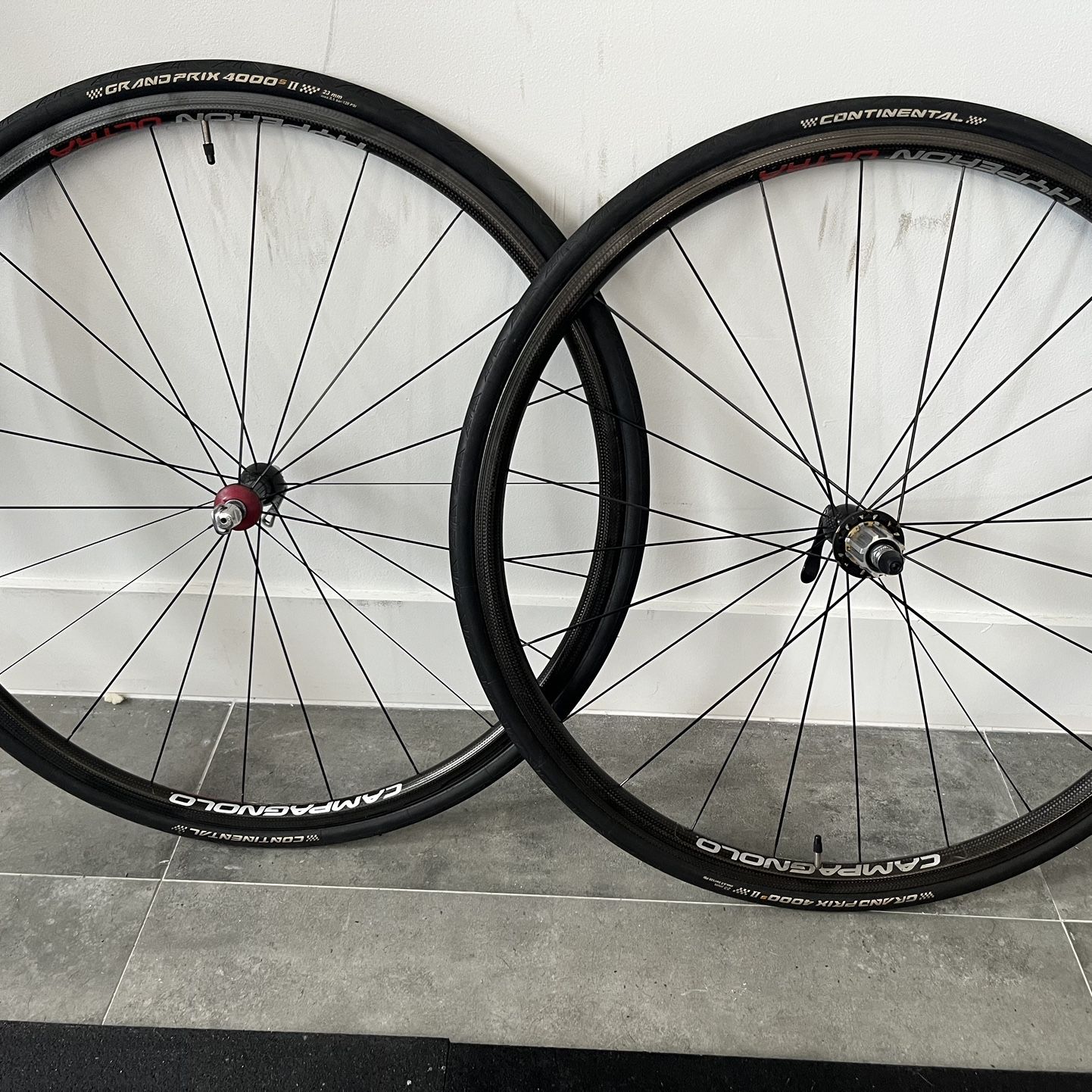 Campagnolo Hyperon Ultra Carbon Clincher Rim Brake Wheelset for
