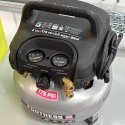 FORTRESS 6-Gallon 175 PSI High Performance Oil-Free Air Compressor 