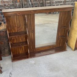 🔥 Preowned Dresser Top With Mirror/ Universal Fit🔥