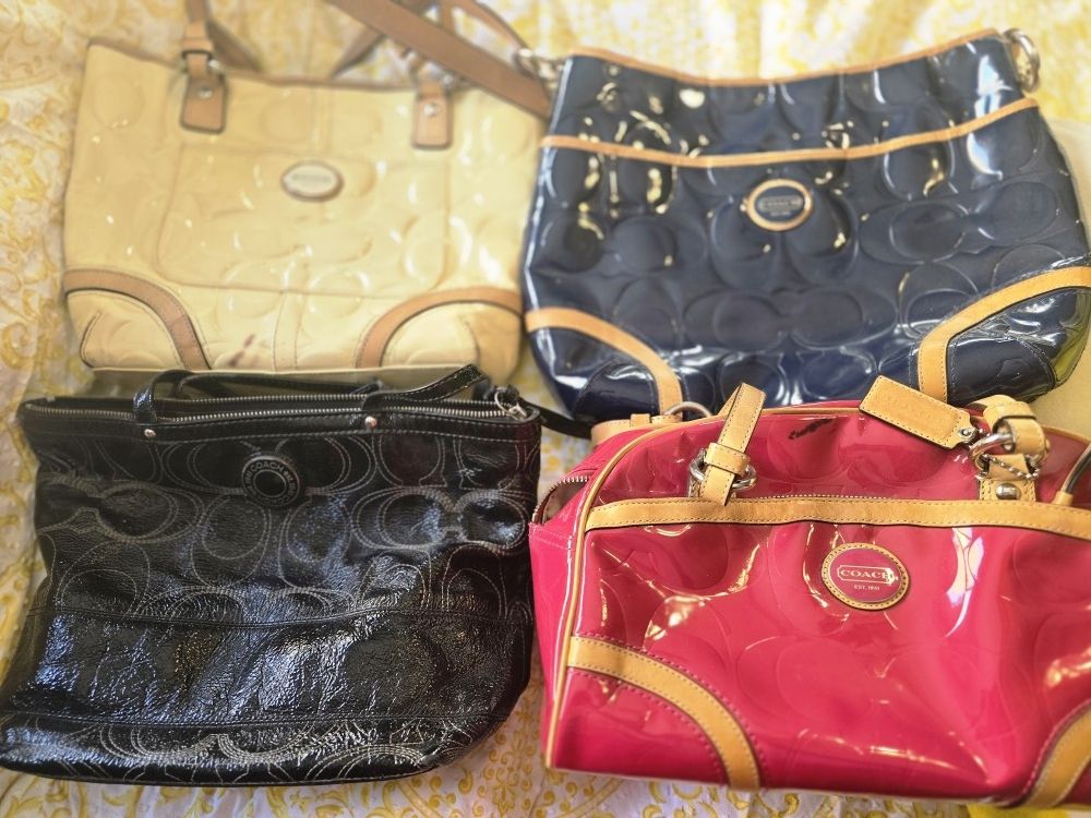 USED COACH PURSE BUNDLE