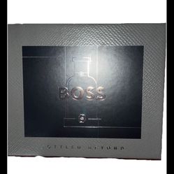 Boss Bottled Beyond Eau de Parfum, Shower Gel & Travel Spray Gift Set