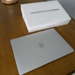 MacBook Air M1 Chip 2020 