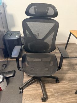 PICK UP ONLY: Ergonomic Mesh Office Chair with Headrest & Adjustable Armrests