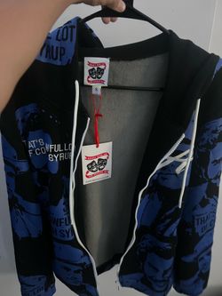 Men  small SDL SCARFACE SWEATER