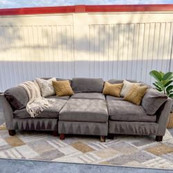 Light Brown 6- Piece Sectional w/ Ottoman 