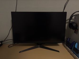 27 Inch LG UltraGear gaming monitor